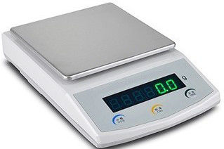 مقیاس تعادل الکترونیکی محافظت در برابر اضافه وزن 110g / 0.01g
