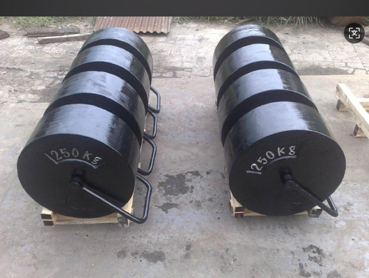 OIML Standard Stackable 250kg M1 وزنهای تست آهن ریخته وزنهای کالیبراسیون برای جرثقیل
